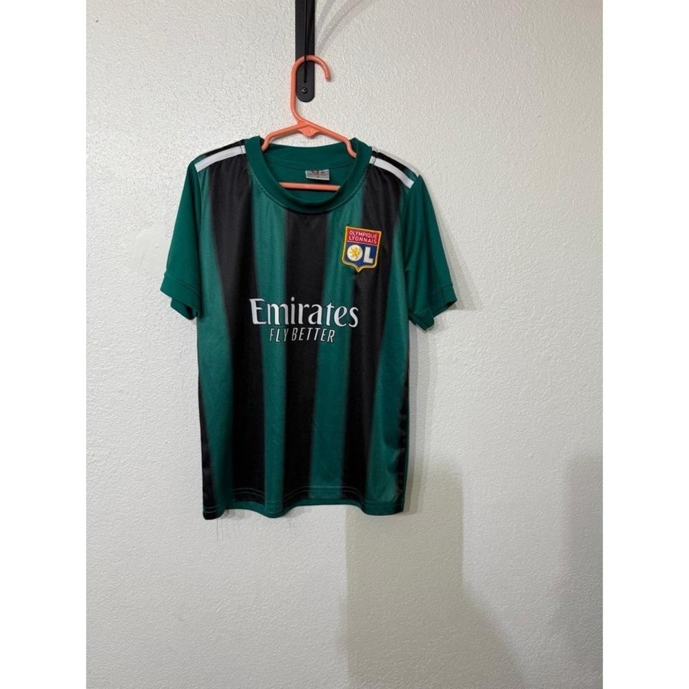 Kids Emirates jersey